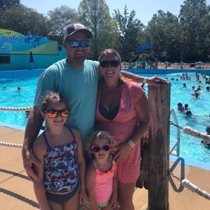 Meet your Posher, Casey